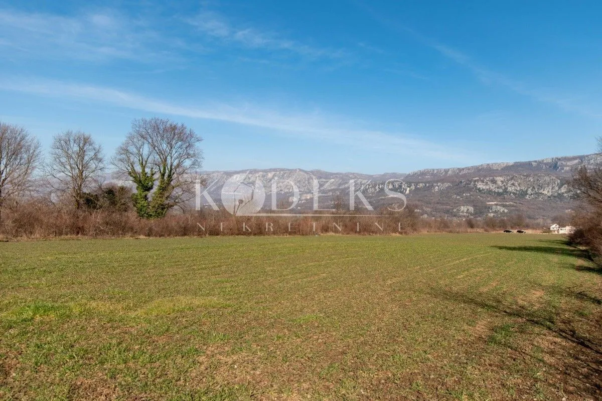 Prodaja, plac, 11400m², Spuž, Danilovgrad