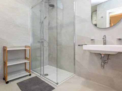 Rent, two bedroom apartment, 72m², Central Point, Podgorica - image 14