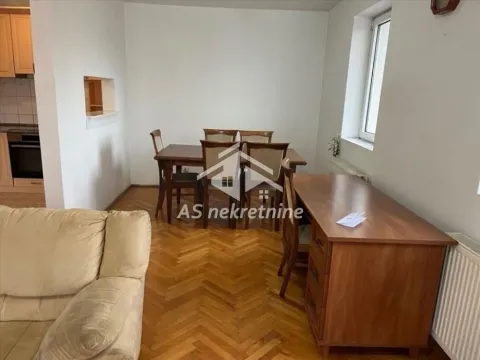 Izdavanje, trosoban stan, 71m², Vojvode Vlahovica, Beograd - image 2