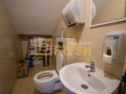 Sale, office space, 280m², Gorica C, Podgorica - image 9