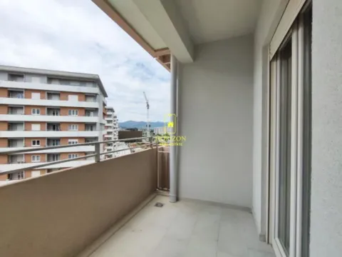 Izdavanje, jednosoban stan, 50m², Central Point, Podgorica - image 4