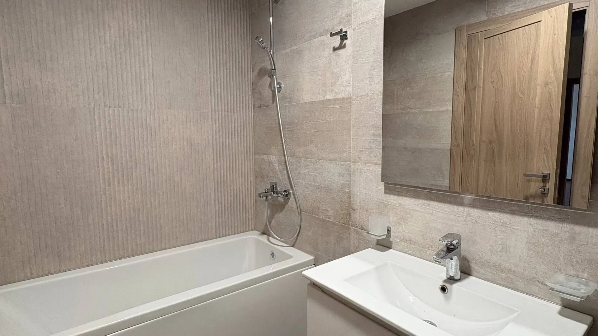 Prodaja, dvosoban stan, 75m², Master Kvart, Podgorica