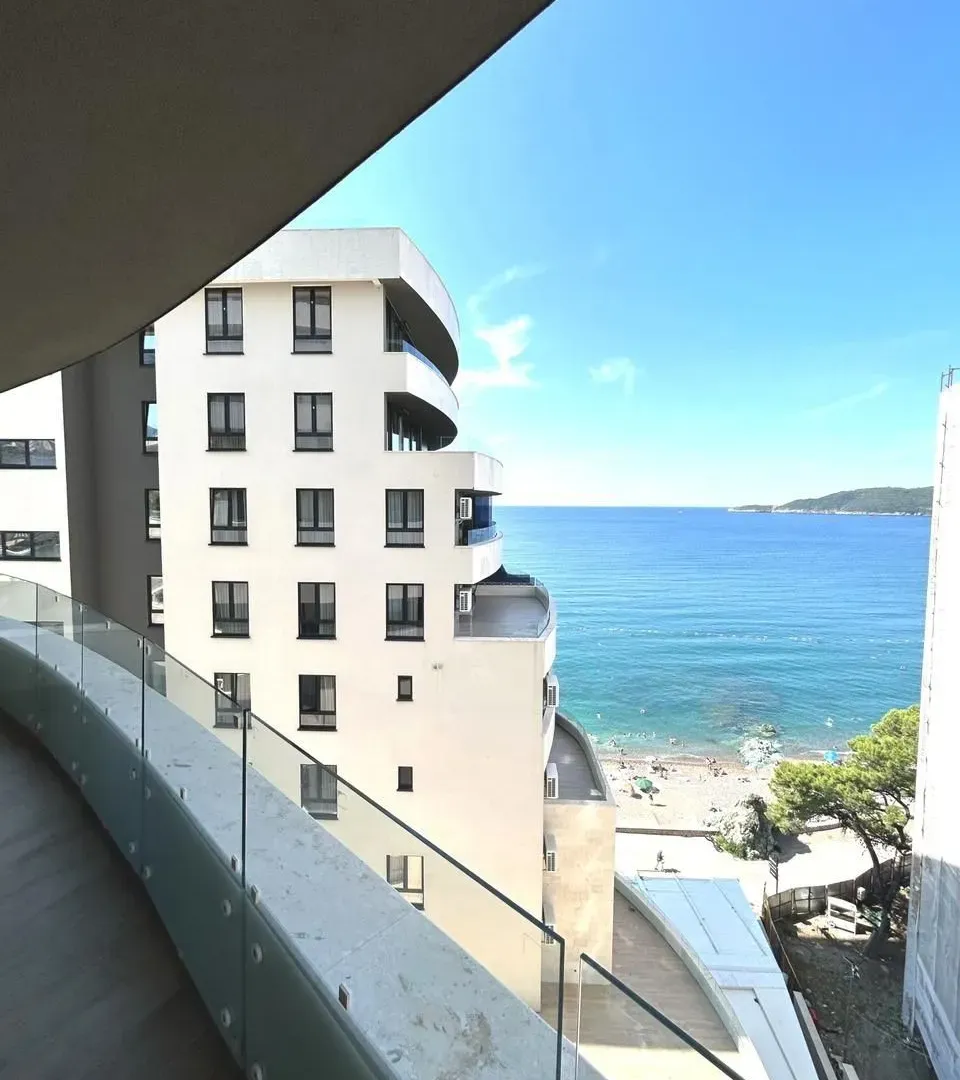 Sale, two bedroom apartment, 70m², Rafailovići, Budva