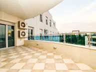 Izdavanje, dvosoban stan, 100m², Centar, Podgorica - image 11