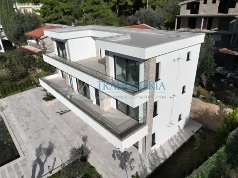 Prodaja, kuća, 450m², Bar, Crna Gora - image 12