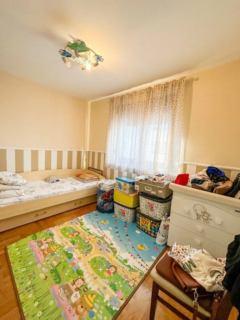 Izdavanje, dvosoban stan, 55m², Stari Aerodrom, Podgorica