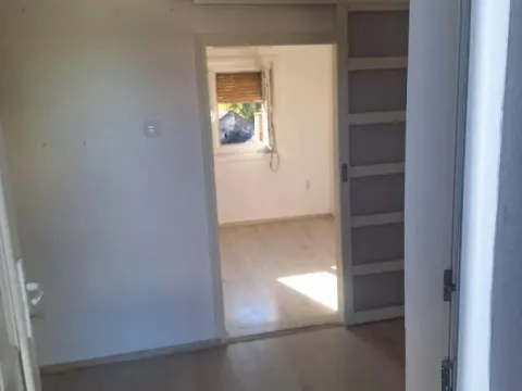 Prodaja, jednosoban stan, 29m², Podbara, Novi Sad Sve Podlokacije - image 2