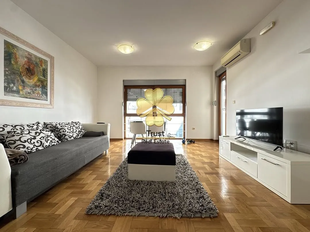 Izdavanje, jednosoban stan, 50m², Podgorica, Crna Gora