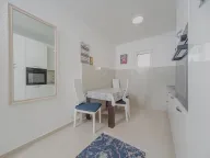 Izdavanje, jednosoban stan, 56m², Bulevar, Budva - image 6