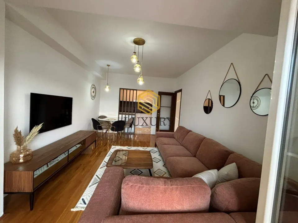 Rent, two bedroom apartment, 78m², City Kvart, Podgorica