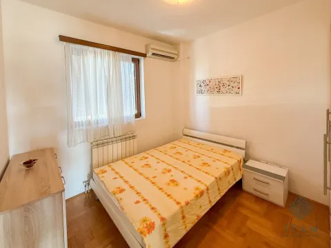 Izdavanje, dvosoban stan, 100m², Preko Morače, Podgorica - image 8