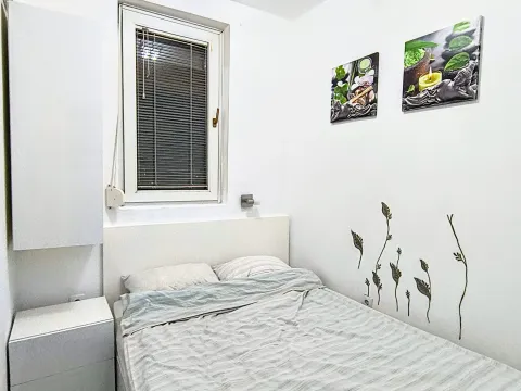 Stan-na-dan, jednosoban stan, 30m², Centar, Bar - image 8