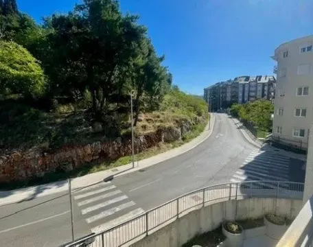 Prodaja, jednosoban stan, 35m², Ljubović, Podgorica - image 10