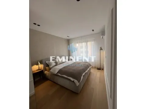Izdavanje, četvorosoban stan, 112m², Stari Grad, Beograd - image 7