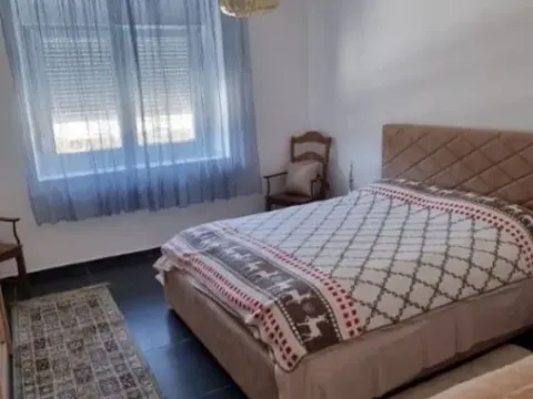 Izdavanje, jednosoban stan, 70m², Cetinje, Crna Gora - image 10