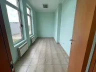 Izdavanje, poslovni prostor, 2600m², Stara Pazova, Srbija - image 6