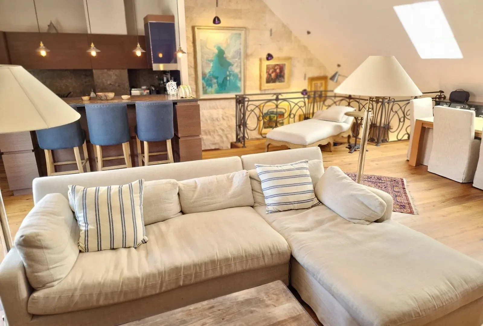 Prodaja, trosoban stan, 192m², Stari Grad, Budva