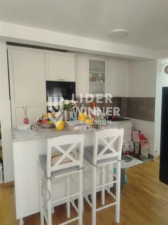 Sale, three bedroom apartment, 59m², Zvezdara Sve Podlokacije, Beograd