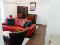 Izdavanje, trosoban stan, 64m², Vračar Sve Podlokacije, Beograd - image 2