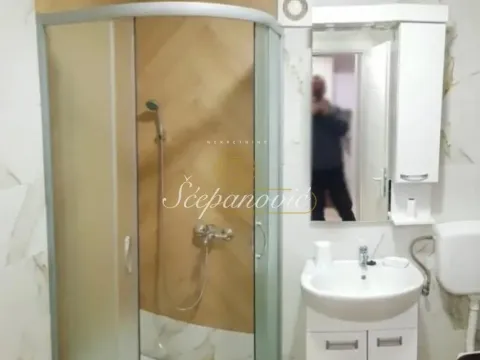 Sale, two bedroom apartment, 39m², Žitni trg, Zrenjanin - image 6