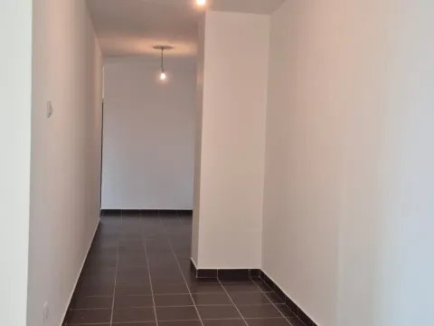 Prodaja, trosoban stan, 169m², Petrovac, Budva - image 9