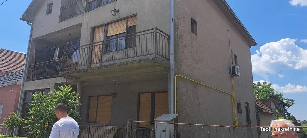 Prodaja, kuća, 233m², Nova Pazova, Stara Pazova