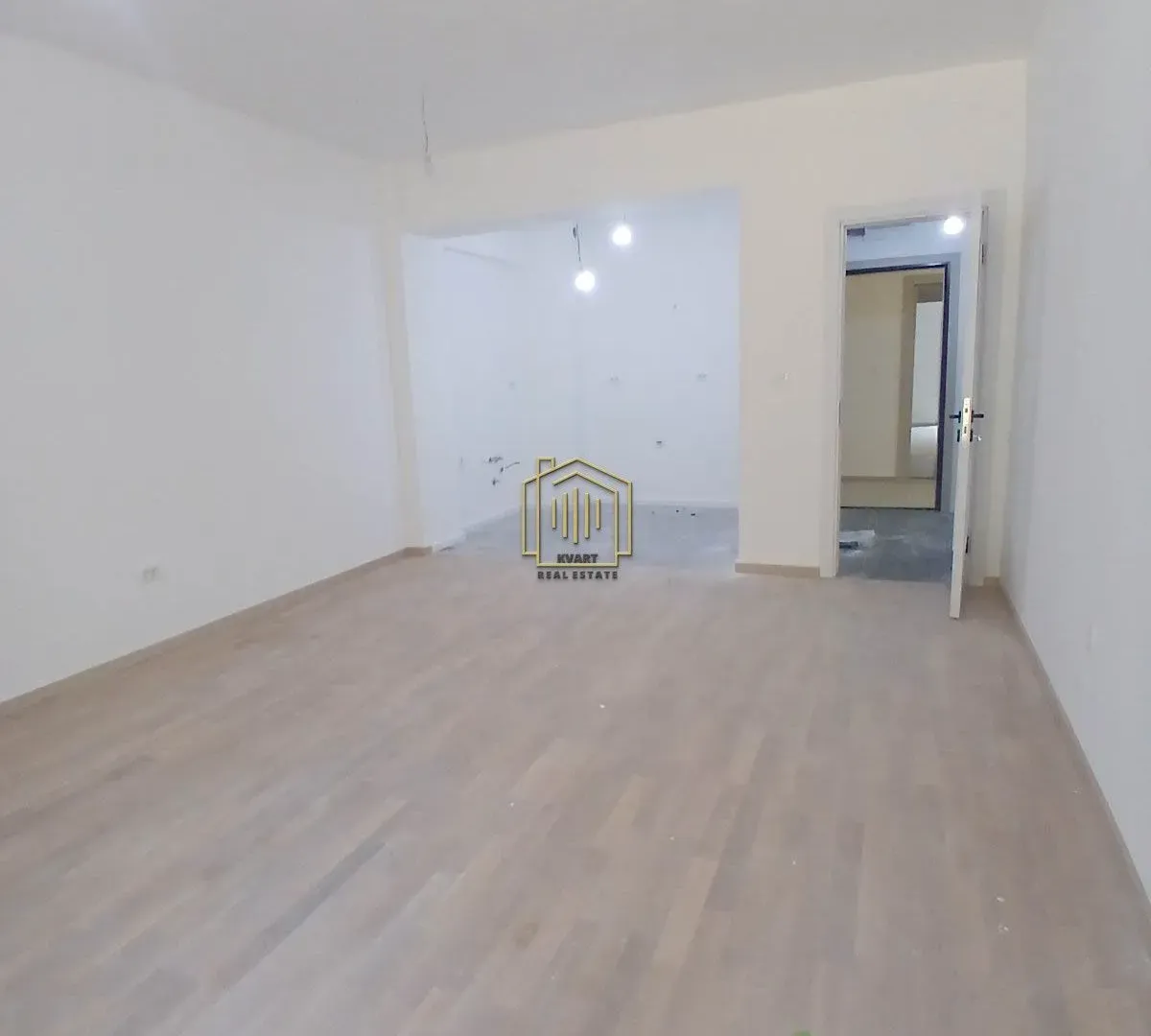 Prodaja, jednosoban stan, 57m², Momišići, Podgorica