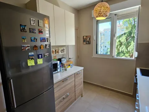 Prodaja, jednosoban stan, 67m², Blok 6, Podgorica - image 6