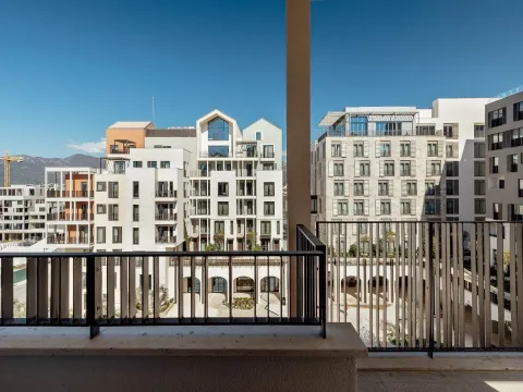 Prodaja, jednosoban stan, 68m², Porto Montenegro, Tivat - image 7