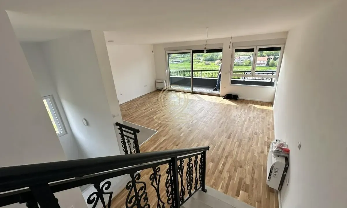 Sale, apartment, 225m², Karagača, Petrovaradin