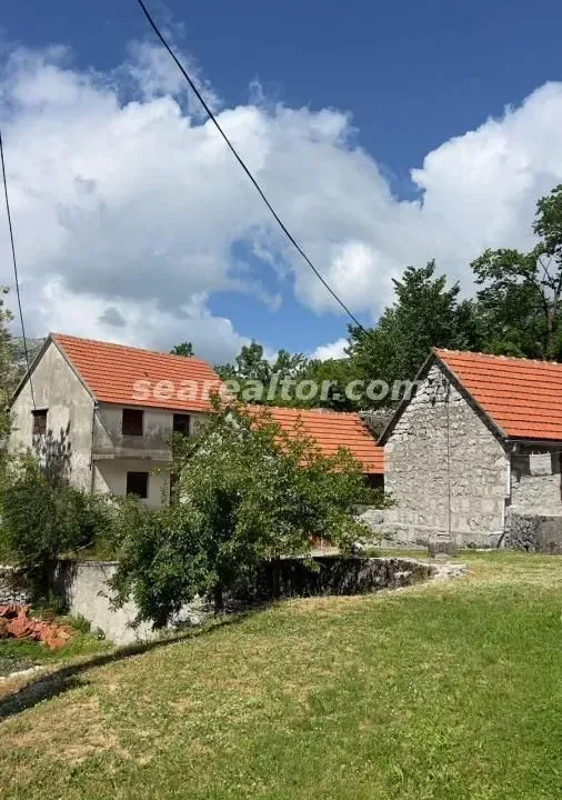 Sale, house, 54m², Njeguši, Cetinje