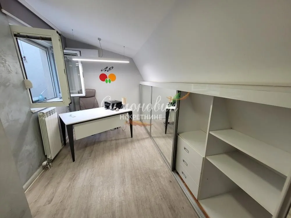 Prodaja, četvorosoban stan, 118m², Đeram Pijaca, Beograd
