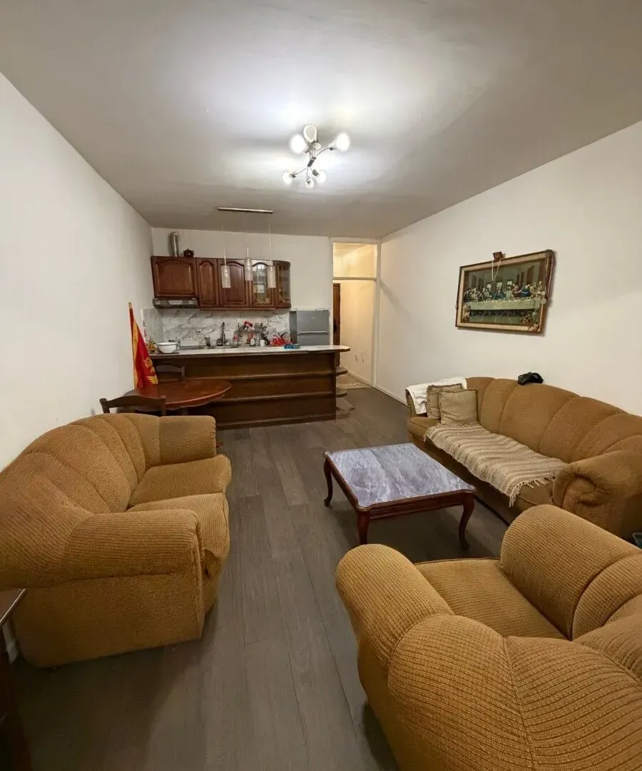 Prodaja, jednosoban stan, 46m², Drač, Podgorica