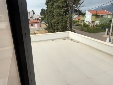 Sale, house, 225m², Bar, Crna Gora - image 15