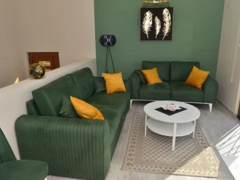 Izdavanje, kuća, 100m², Lješevići, Kotor - image 11