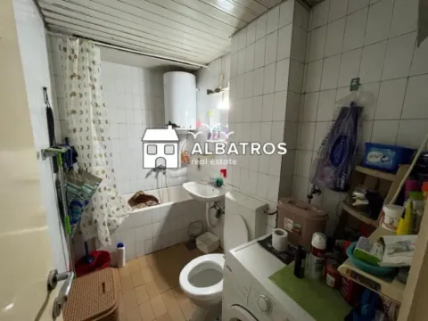 Sale, apartment, 60m², Makedonsko naselje, Bar - image 4