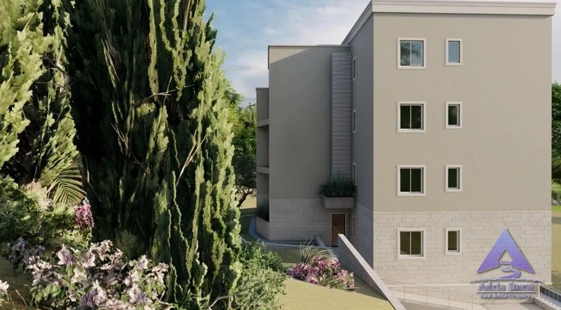 Sale, two bedroom apartment, 75m², Petrovac, Budva