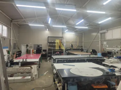 Poslovni prostor in Veternik