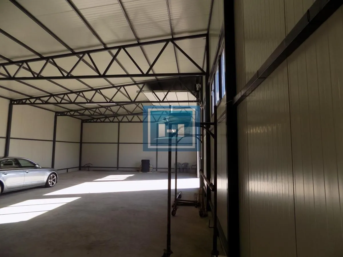 Rent, office space, 360m², Gloždak, Paraćin