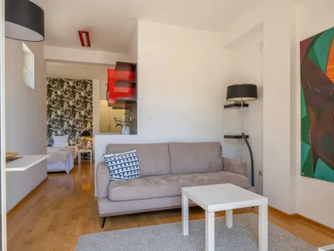 Sale, two bedroom apartment, 75m², Gospoština, Budva - image 14