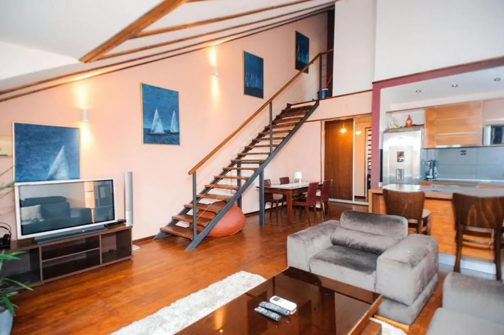 Sale, four bedroom apartment, 136m², Autokomanda, Voždovac Sve Podlokacije