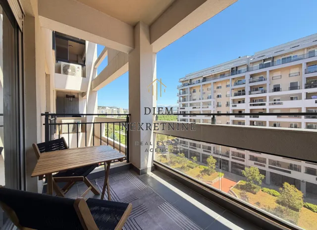Izdavanje, garsonjera, 28m², Master Kvart, Podgorica