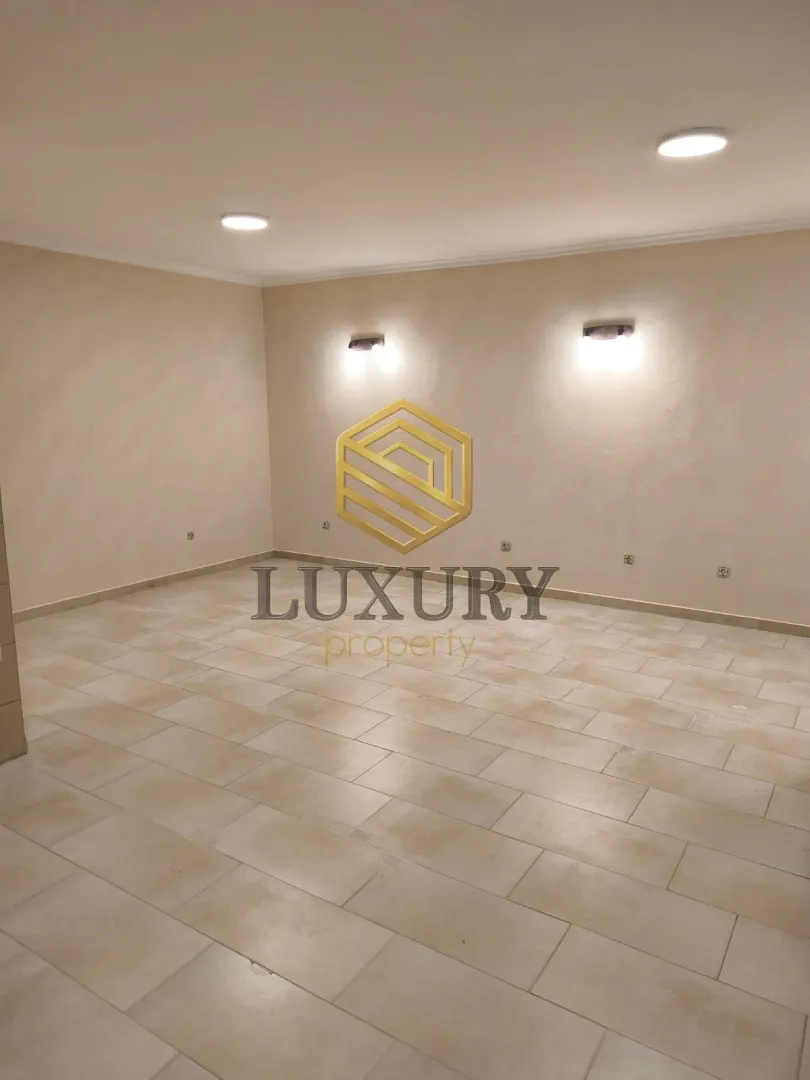 Rent, office space, 47m², Stari Aerodrom, Podgorica