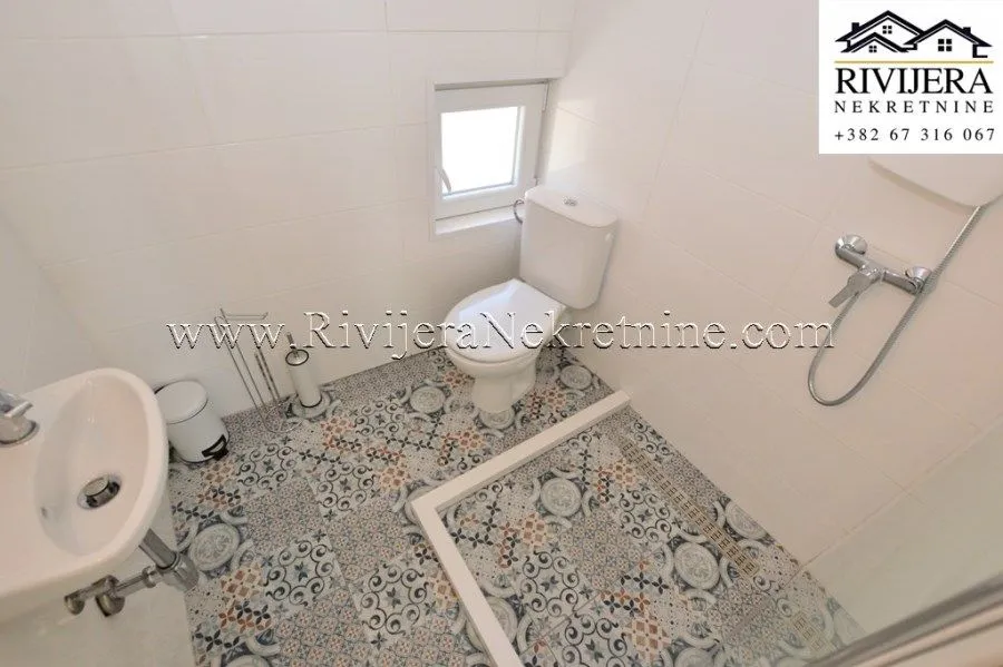 Prodaja, jednosoban stan, 62m², Baošići, Herceg Novi