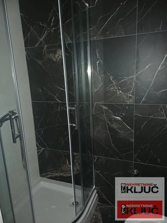 Prodaja, garsonjera, 26m², Novo naselje, Novi Sad