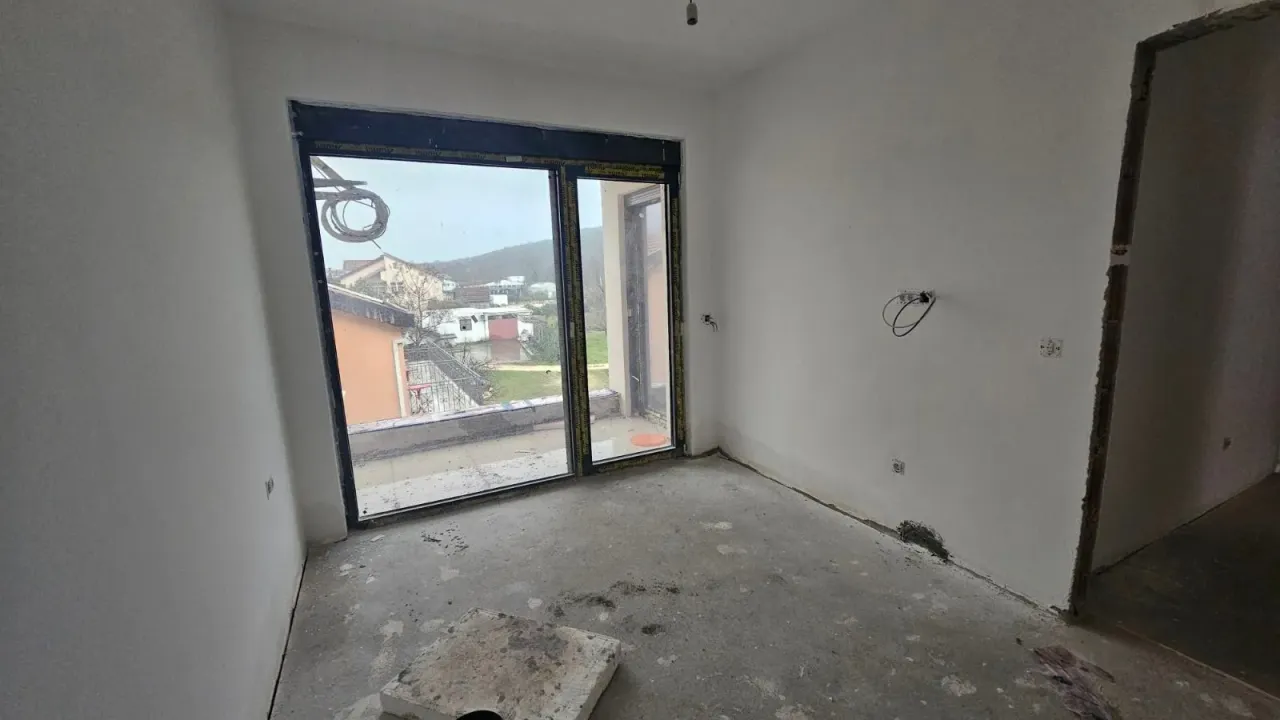 Sale, one bedroom apartment, 51m², Radanovići, Kotor