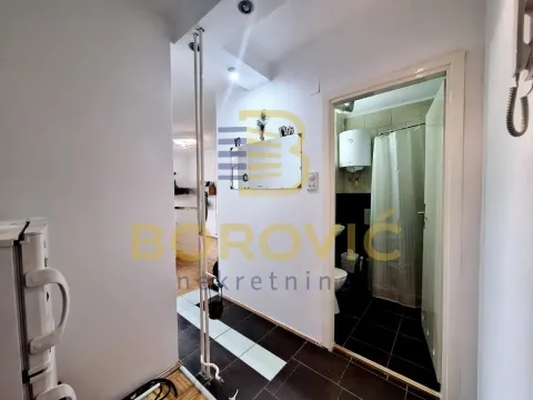 Sale, one bedroom apartment, 27m², Resnik, Beograd - image 5