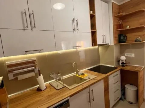 Prodaja, stan, 100m², Novo naselje, Novi Sad - image 2