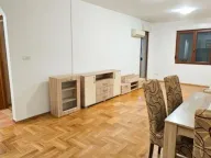 Izdavanje, dvosoban stan, 72m², Stari Aerodrom, Podgorica - image 5