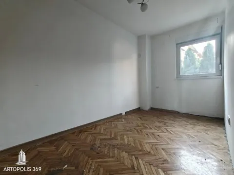 Sale, house, 150m², Kaludjerica, Grocka - image 4